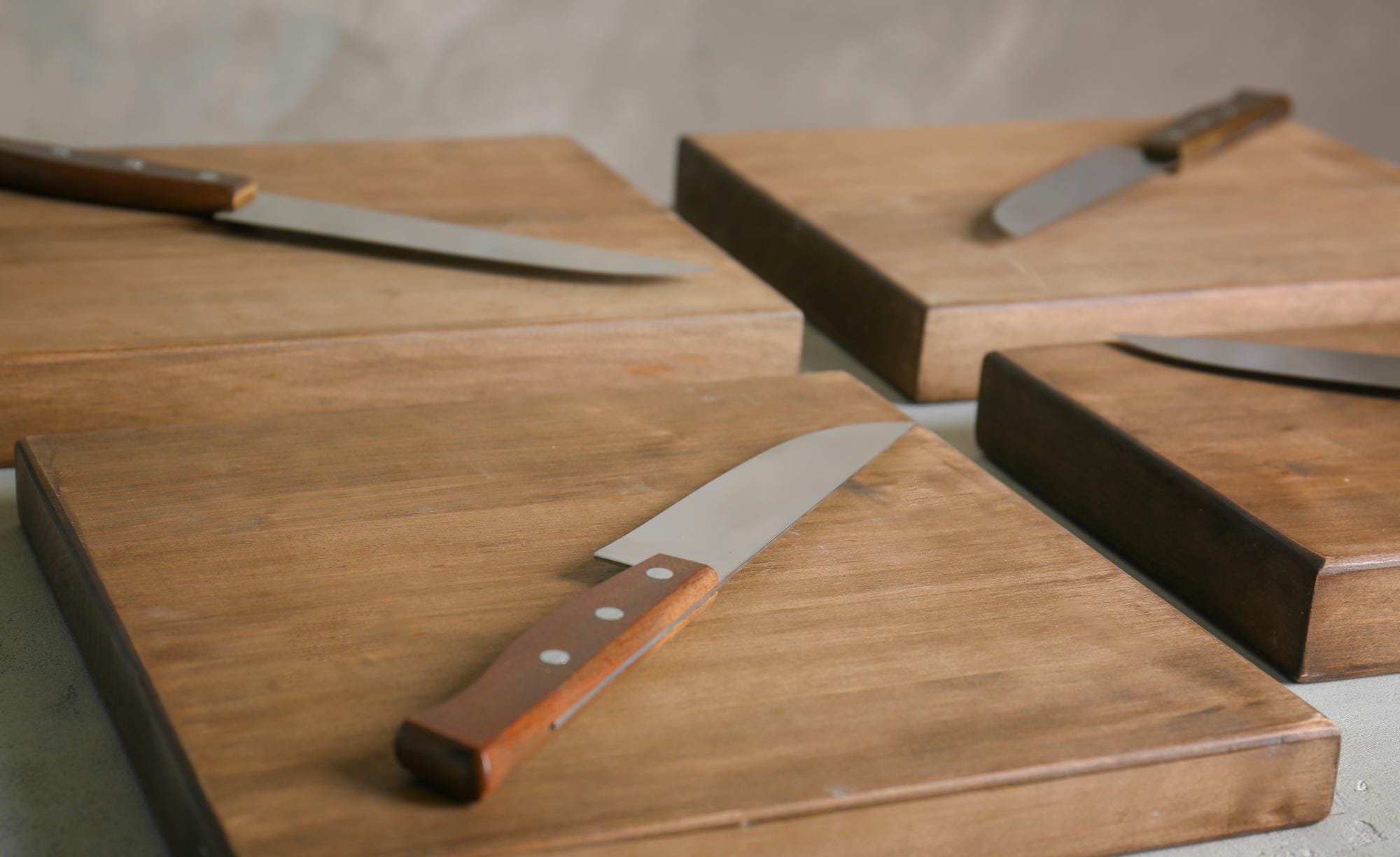 Safe Woods for Cutting Boards: Things to Keep in Mind