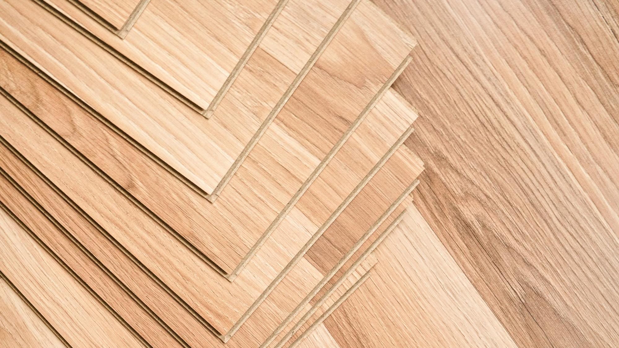3 Things You Must Know Before Buying Hardwood Veneer Flooring